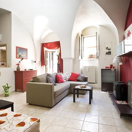 Il Dammuso Nel Vicolo Apartment ชิคลี ห้อง รูปภาพ